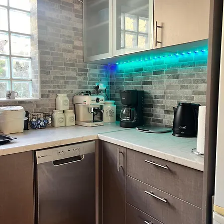 Dirfys - Escape In The Heart Of Evia Chalet *